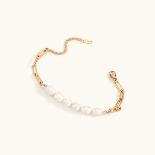 Mary Paperclip Chain Pearl Bracelet