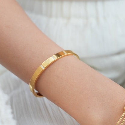 Linear Stone Bangle Bracelet - Gold