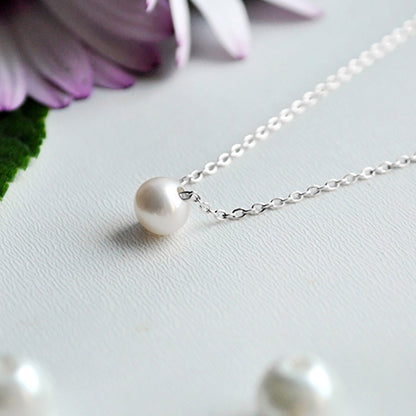 Isla Gold Pearl Necklace