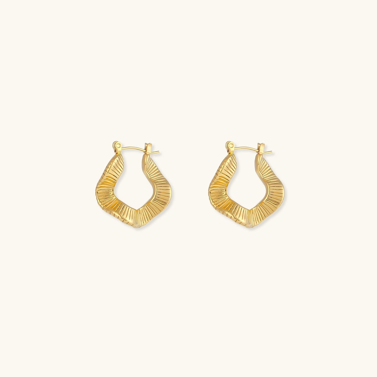 Kinsley Hoop Earrings