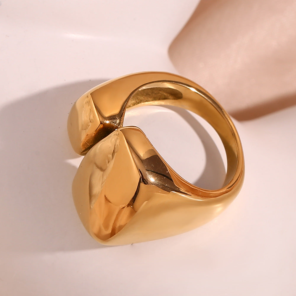 Anello in oro Janine