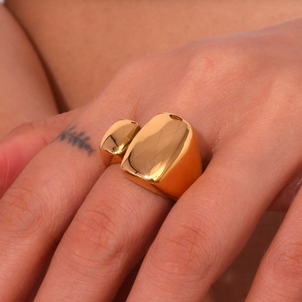 Anello in oro Janine