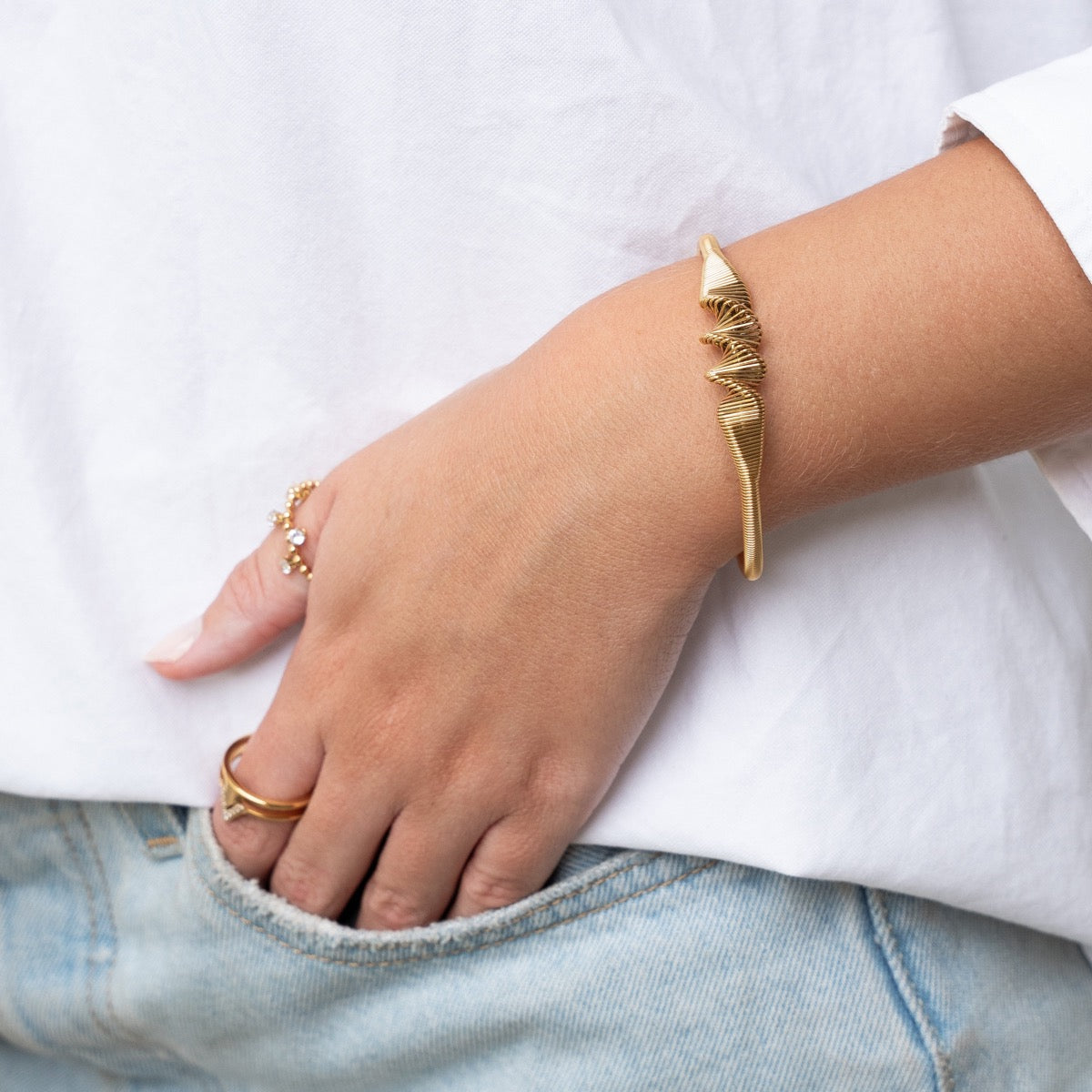 Wave Bangle Bracelet - Gold