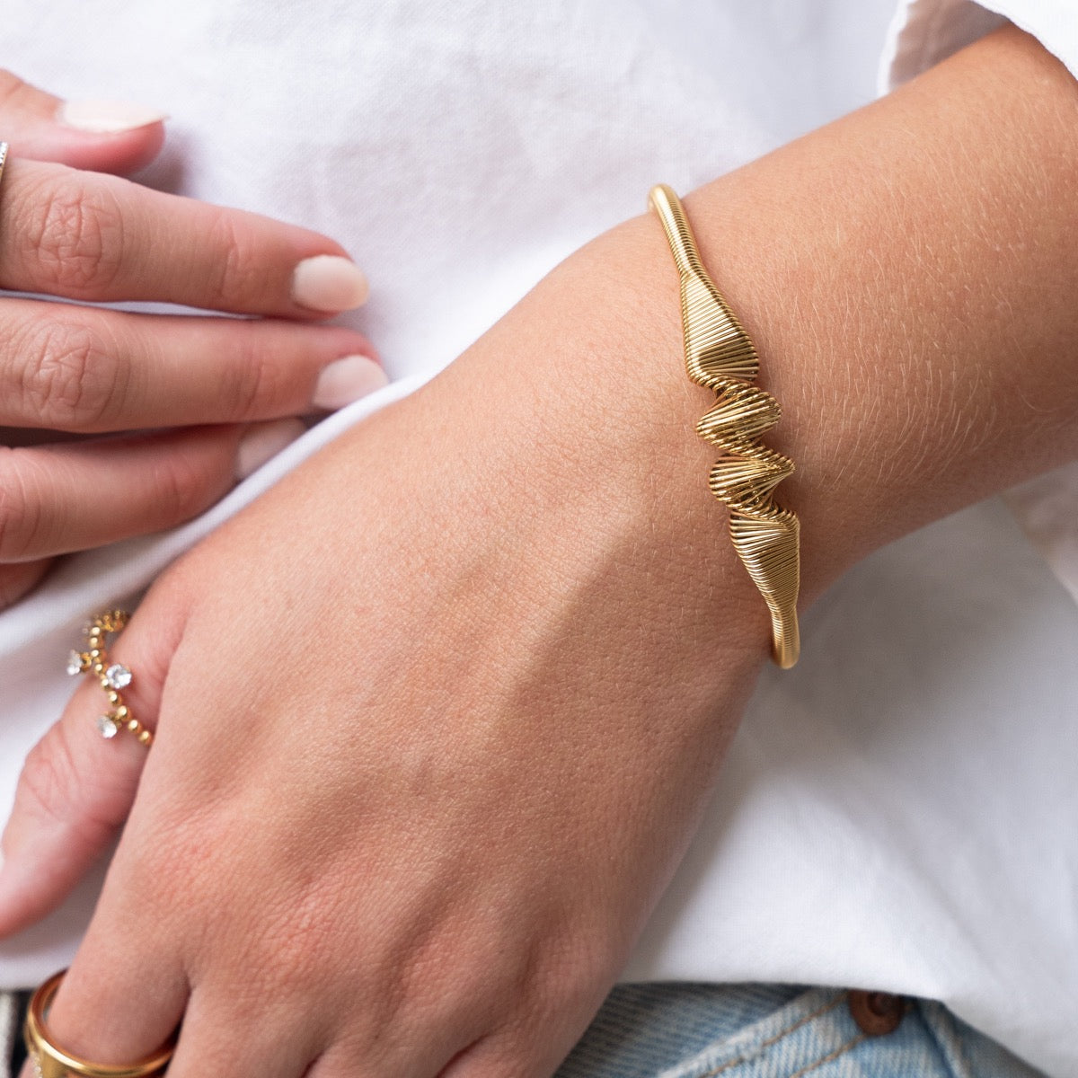 Bracciale Bangle Wave - Oro